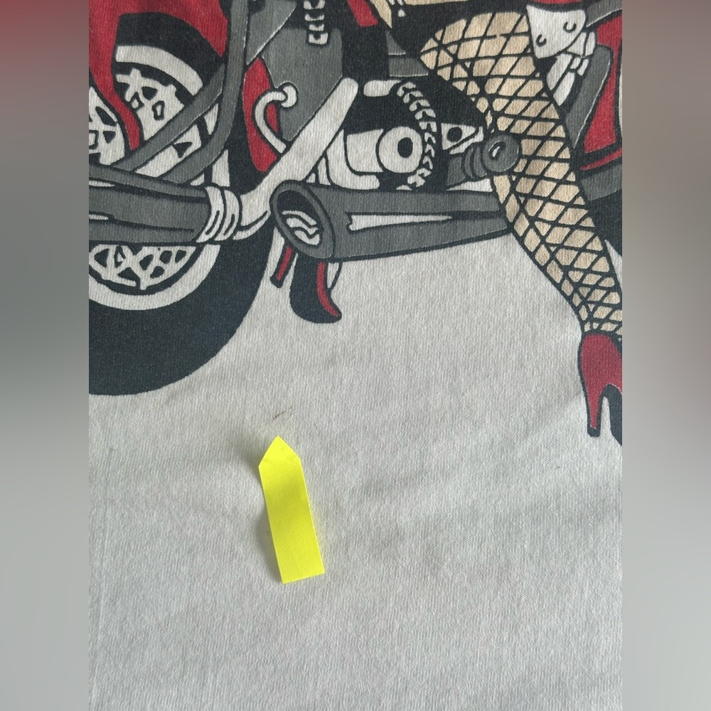Vintage-Style Fruit of the Loom Best Betty Boop Motorcycle Graphic T-shirt - Picture 9 of 13